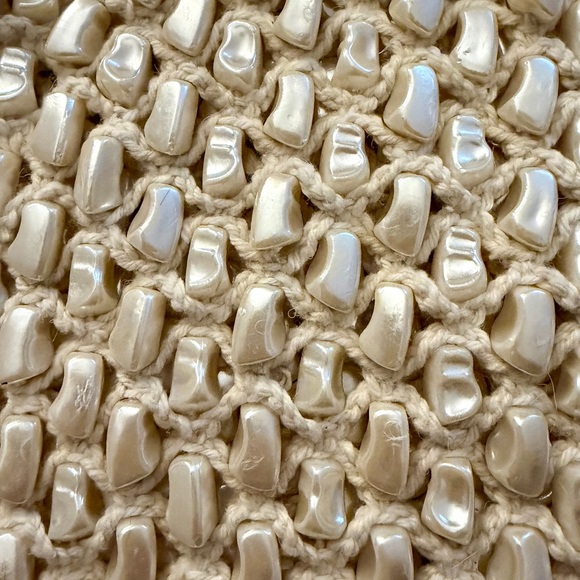 Viral Cream Knit Crochet/ Pearl Beaded Tote Bag NWT - Picture 12 of 12